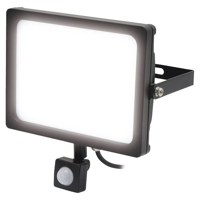 Nafco 薄型ledセンサーライト30w Sln 30uaの通販 ホームセンターナフコ 公式通販